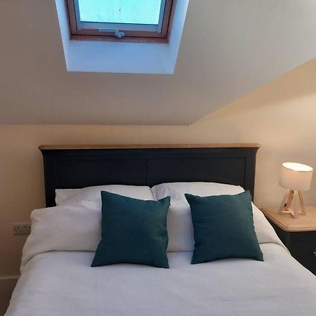 Roomy Penthouse 2 Double Bed Apartment - Spacious - Central Beeston - Free Secure Parking - Nottingham Dış mekan fotoğraf
